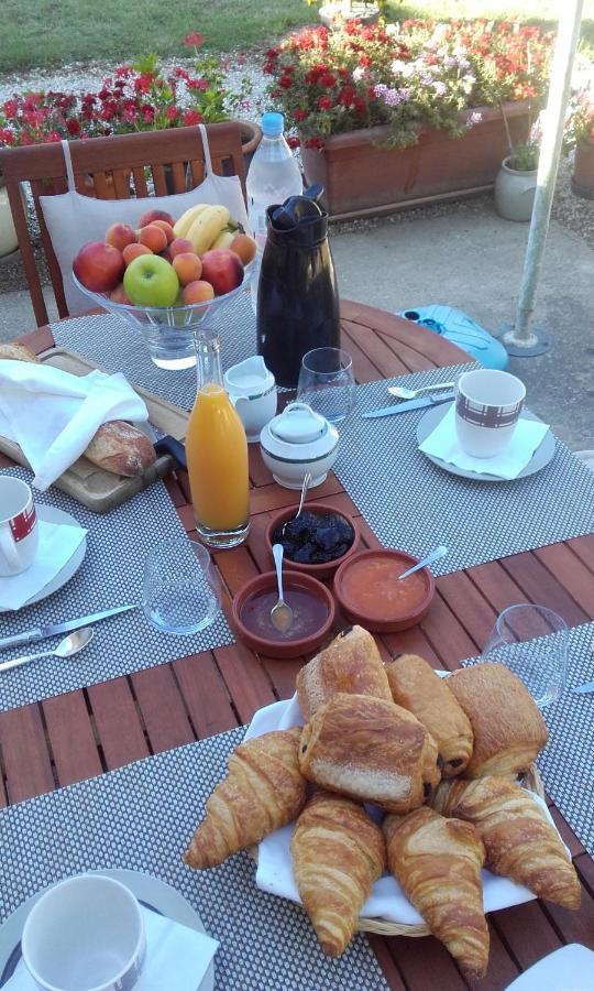 Chez Yvette , C'Est Chouette!! Panzió Carcassone Kültér fotó